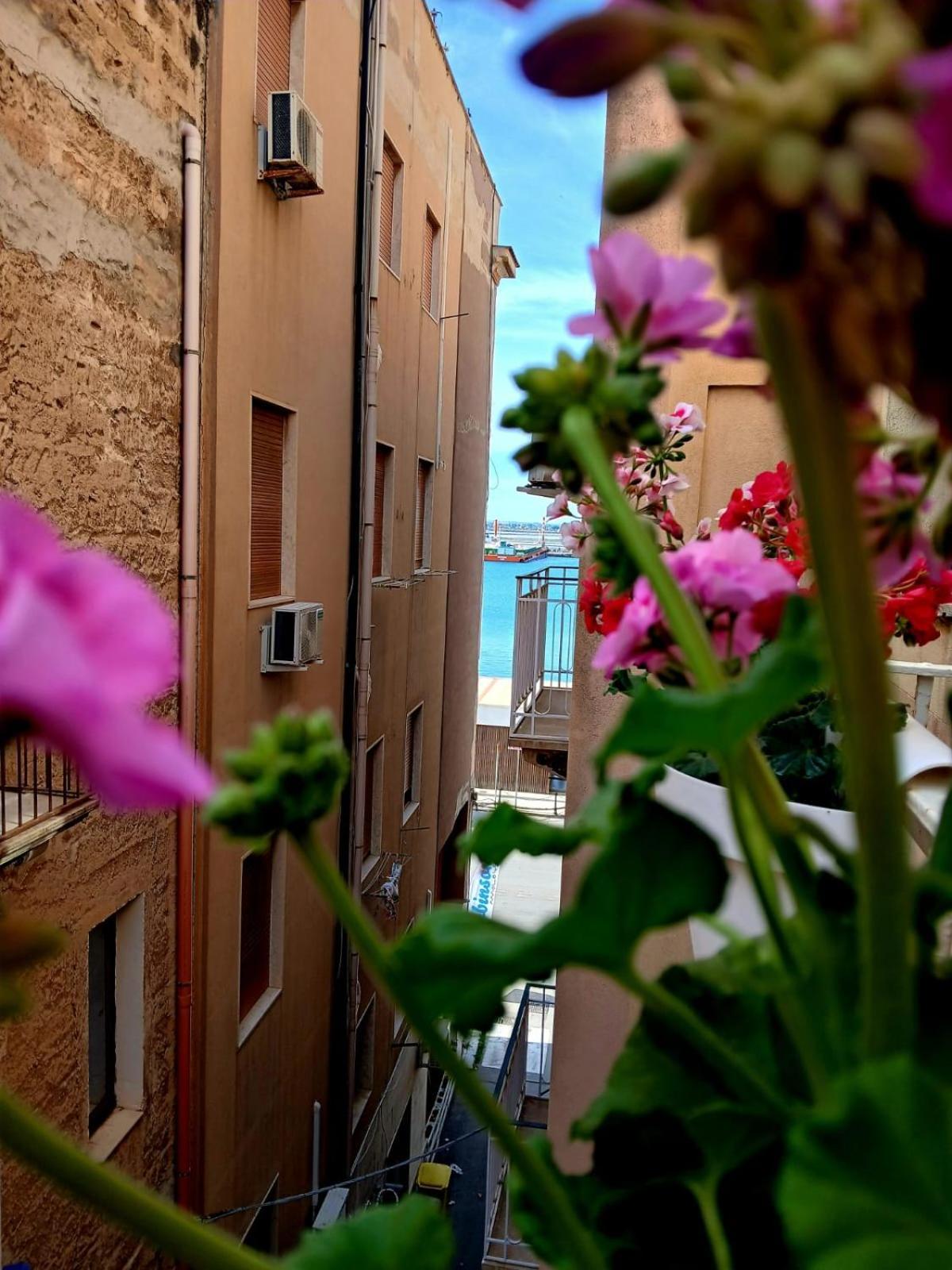 A Casa Tutti Bene Appartement Trapani Buitenkant foto